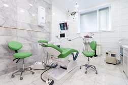 Стоматологическая клиника Дент Экс, с рейтингом 4.9 - находится по адресу Тамбов, Астраханская улица, 25г 