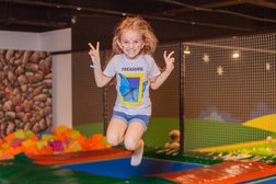 Интерактивный парк развлечений Тутокруто, с рейтингом 4.4 - находится по адресу Екатеринбург, Сибирский тракт дублёр, 2 