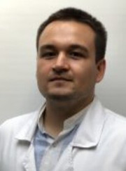 Ортопед, травматолог Руслан Радикович Сагдиев