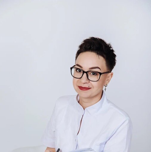 Александра Возовикова