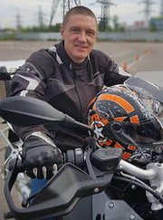 Автоинструктор Вячеслав Вячеславович Донеев