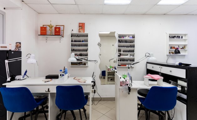 Rus sargish bilan guruh porno