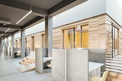 IQ Coworking, с рейтингом 5 - находится по адресу Нур-Султан (Астана), улица Достык, 5 