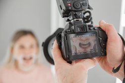 Клиника эстетической стоматологии Приоритет, с рейтингом 3.9 - находится по адресу Владивосток, Калинина, 295 