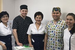 Стоматологическая клиника Dent-life, с рейтингом 4.2 - находится по адресу Нур-Султан, Қажымұқан, 22 