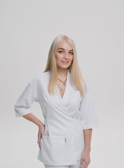 Стоматолог, стоматолог-терапевт Екатерина Сергеевна Махотина