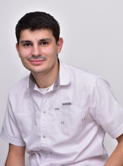 Стоматолог-хирург, стоматолог Давид Фридонович Косян