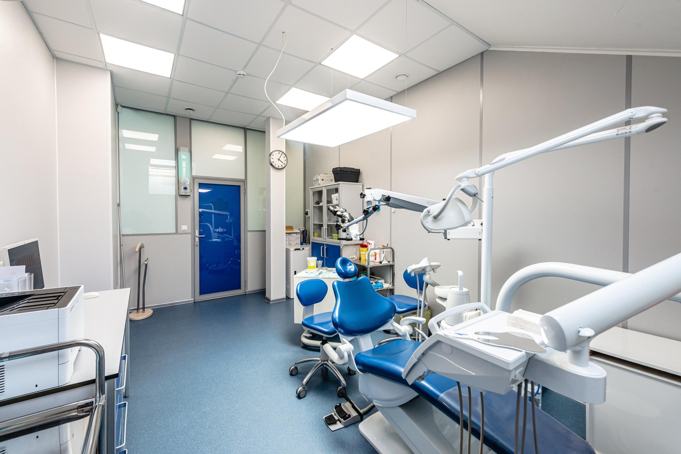 Зуб на сухаревской. Зуб на сухаревской. Пер. Зуб на сухаревской. Большой сухаревский переулок 19 стр 2.