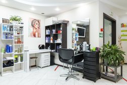 Студия красоты Счастье Здесь, с рейтингом 4.4 - находится по адресу Санкт-Петербург, Ленинский проспект, 82к2 