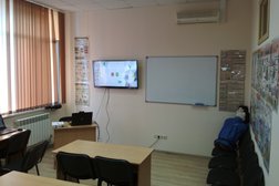 Учебный центр АкадемиЯ, с рейтингом 3.5 - находится по адресу Саратов, проспект им. 50 лет Октября, 107а 
