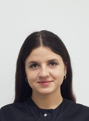 Стоматолог, стоматолог-терапевт Алина Константиновна Горюнова