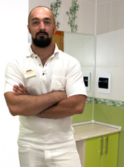 Стоматолог, имплантолог Владимир Владимирович Ломакин