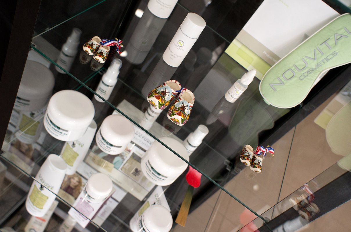 Салон красоты EMELEN на улице Лейтейзена - отзывы о салоне красоты ...