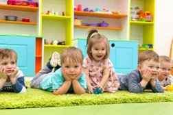 Частный английский детский сад Sun School, с рейтингом 4.6 - находится по адресу Москва, проезд Невельского, 3 к2 