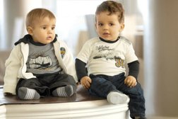 Магазин детской одежды Gulliver, с рейтингом 5 - находится по адресу Новосибирск, Военная улица, 5 