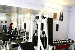 Спортивно-оздоровительный центр Maxima, с рейтингом 4.2 - находится по адресу Челябинск, улица Энтузиастов, 2 