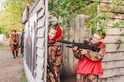 Лазертаг-клуб Дикий Запад, с рейтингом 2.5 - находится по адресу Красноярск, Александра Матросова, 15/1 