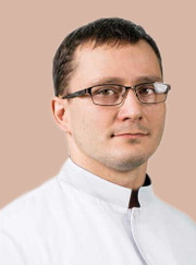 Колопроктолог, пластический хирург Роман Олегович Размыслович