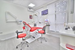 Стоматология 32, с рейтингом 5 - находится по адресу Сочи, Адлерский внутригородской район, Адлер, 354340, Демократическая улица, 38Е 