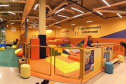 Игровая комната Fun Gym, с рейтингом 2.3 - находится по адресу Московская область, городской округ Мытищи, деревня Шолохово, Дмитровское шоссе, 2Б, стр. 1 
