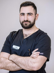 Имплантолог, стоматолог Артур Самвелович Аветисян