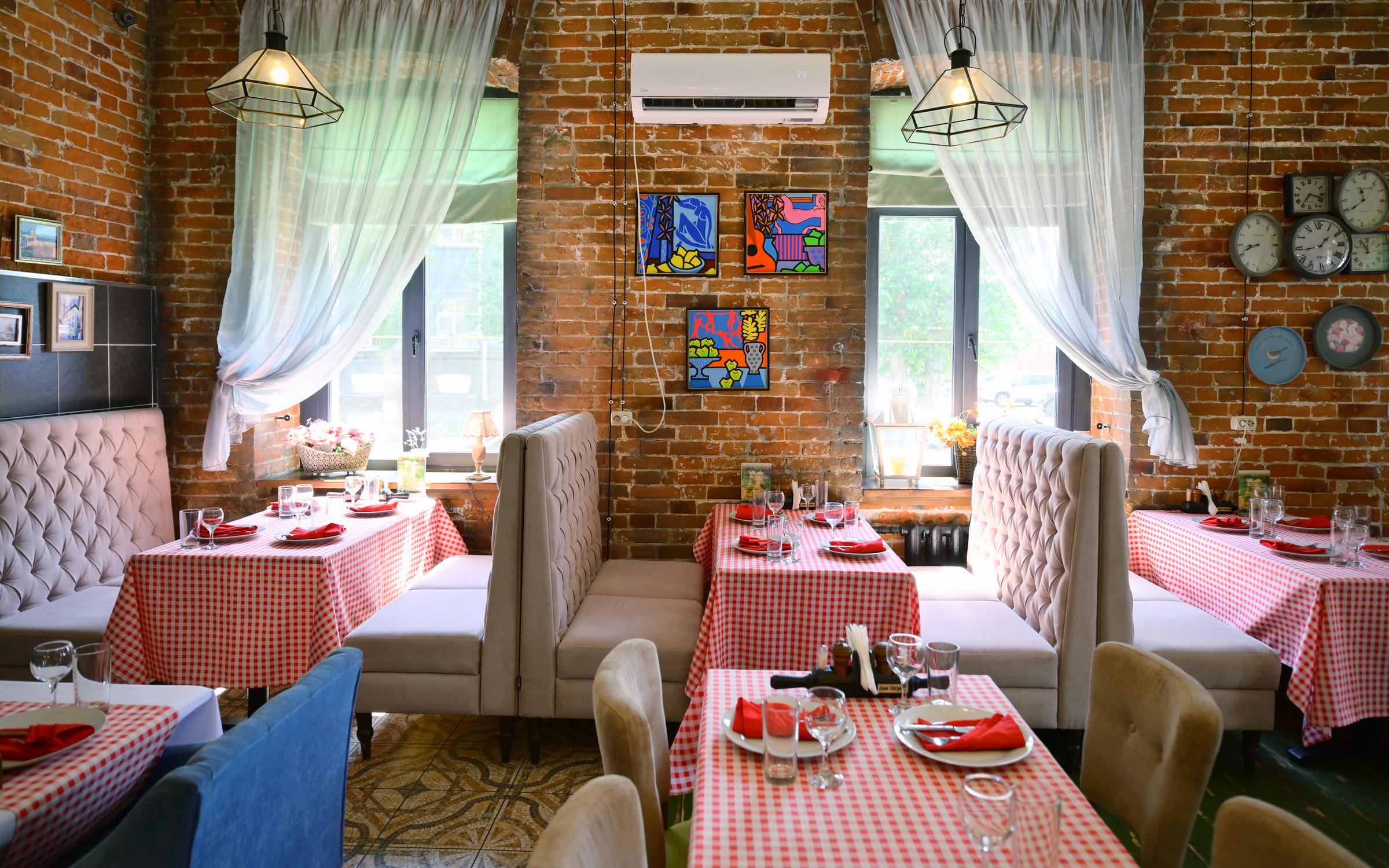 два цезаря омск ресторан. два цезаря омск фото. два цезаря омск ресторан. чирчик рестобар barbado. два цезаря омск ресторан.