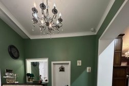 Салон красоты Моррис, с рейтингом 4.6 - находится по адресу Москва, Вишневая улица, 2/14 