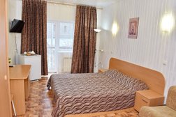 Гостиница Эдельвейс, с рейтингом 3.5 - находится по адресу Республика Башкортостан, с. Новоабзаково, Горный проезд, 1а 