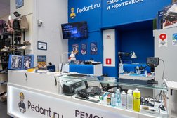 Сервис по ремонту смартфонов, ноутбуков и планшетов Pedant.ru, с рейтингом 4.9 - находится по адресу Москва, улица Рождественка, 6/9/20 ст1 