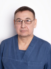 Ортодонт, стоматолог Борис Назирович Гиндуллин