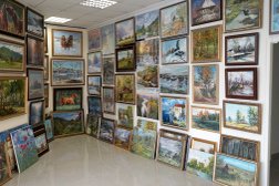 Картинная галерея RakovGallery, с рейтингом 4 - находится по адресу Екатеринбург, улица Горького, 4Д 