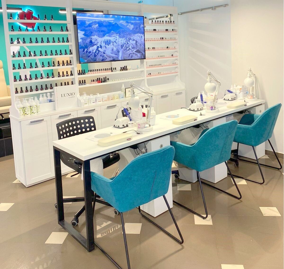 Dry&Go, бар укладок на улице Большая Лубянка, 16 стр 2 в Москве 📍 ...