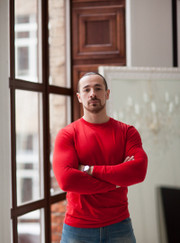 Инструктор по ems тренировкам, инструктор по стретчингу Андрей Тутов