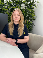 Стоматолог, стоматолог-ортопед Мария Александровна Медведкова