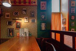 Рестопаб Holy Molly, с рейтингом 4.6 - находится по адресу Санкт-Петербург, проспект Славы, 40 к1 