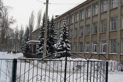 Средняя школа №68, с рейтингом 3.6 - находится по адресу Воронеж, улица Перевёрткина, 16 