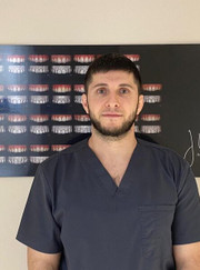 Стоматолог, стоматолог-ортопед Эседулла Жейрулаевич Магомедов