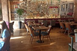 Ресторан Есть Хинкали Пить Вино, с рейтингом 5 - находится по адресу Санкт-Петербург, Большая Зеленина улица, 21 лит А 