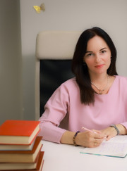 Преподаватель литературы, преподаватель математики Валентина Николаевна Есипенко