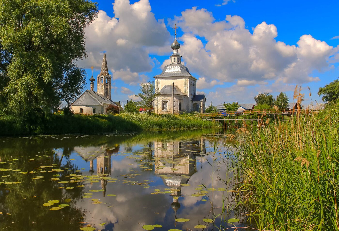 Город заповедник. Церковь Богоявления (Суздаль). Г Суздаль Богоявленский собор. Лето Церковь Суздаль. Церковь Суздаль изображения.