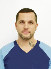 Имплантолог, стоматолог Олег Валентинович Пилюшин