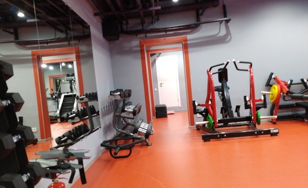 Тренажерные залы в Октябрьском районе, 37 фитнес клубов, 175 отзывов, фото, рейтинг спортзалов – Иркутск – Zoon.ru