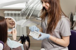 Академия улыбок Никоноровых, с рейтингом 5 - находится по адресу Пенза, Калинина, 4 