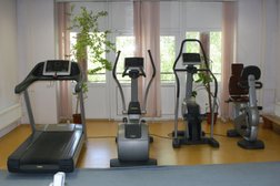 ФБУ Реабилитационный и учебный центр СФР "Голубая речка", с рейтингом 2.9 - находится по адресу Московская область, Каринское 