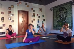 Йога-студия Ganesha, с рейтингом 5 - находится по адресу Московская область, Лобня, Юбилейная улица, 8 к4 