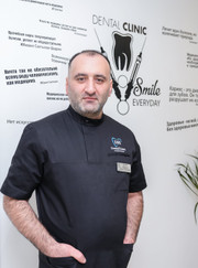 Имплантолог, ортопед Эдгар Петикович Абраамян