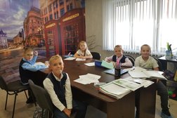 Школа английского языка World of English, с рейтингом 4.5 - находится по адресу Красноярск, Чернышевского, 100 