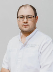 Стоматолог-терапевт, пародонтолог Александр Андреевич Дутов