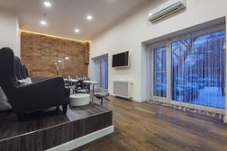 Салон красоты Я здесь, с рейтингом 4.8 - находится по адресу Москва, Краснохолмская набережная, 1/15 