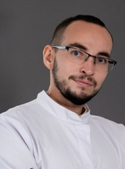 Отоларинголог, педиатр Виктор Валерьевич Колесников